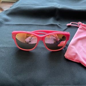 Women’s sunglasses